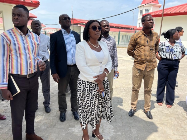CHIEF DIRECTOR OF MINISTRY OF TRANSPORT VISITS JAMES TOWN FISHING PORT