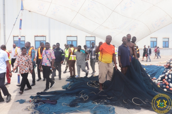 MINISTER INSPECTS DREDGING WORKS AT TEMA PORT, TOURS JAMESTOWN FISHING HARBOUR